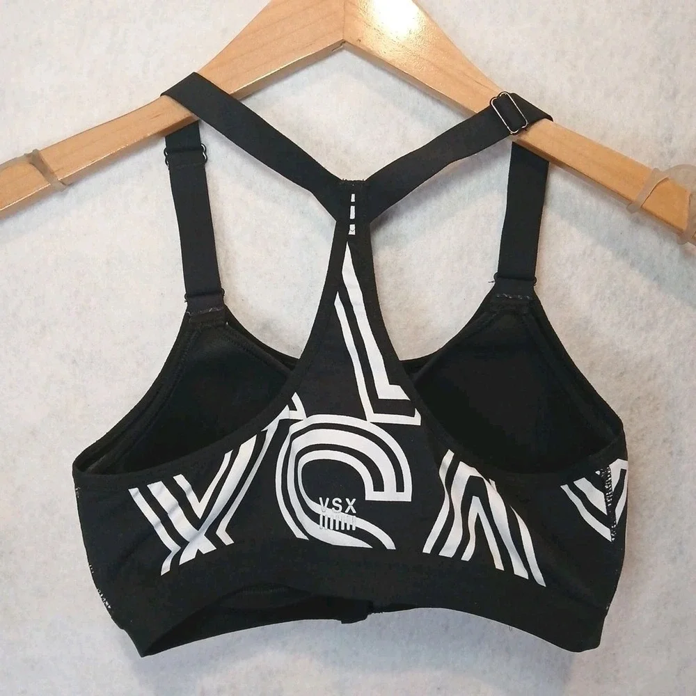 Victoria Sport Bra VSX B‎ Wireless Front Zip Geometric Print Size 32C VS
